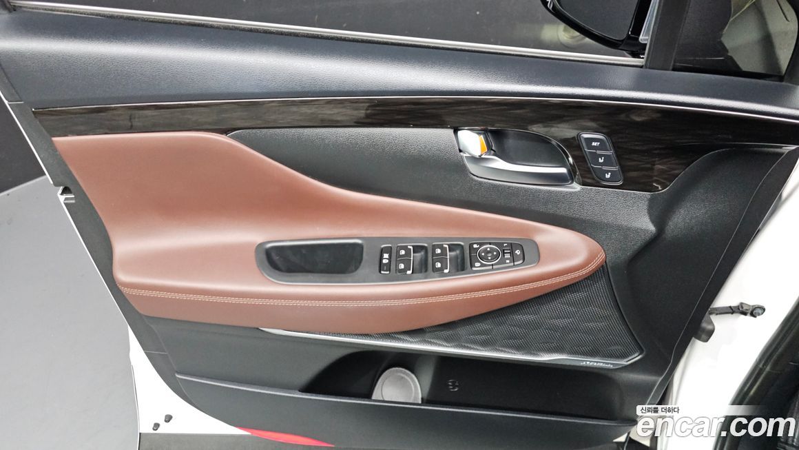 Hyundai Santafe 2020