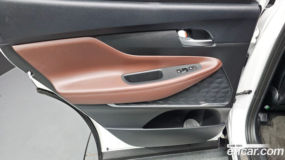 Hyundai Santafe 2020