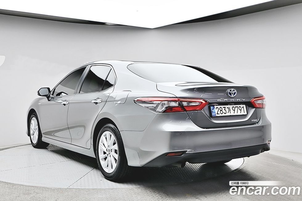 Toyota Camry 2022