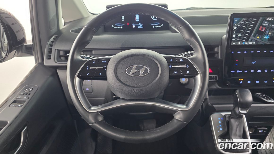 Hyundai Staria 2022