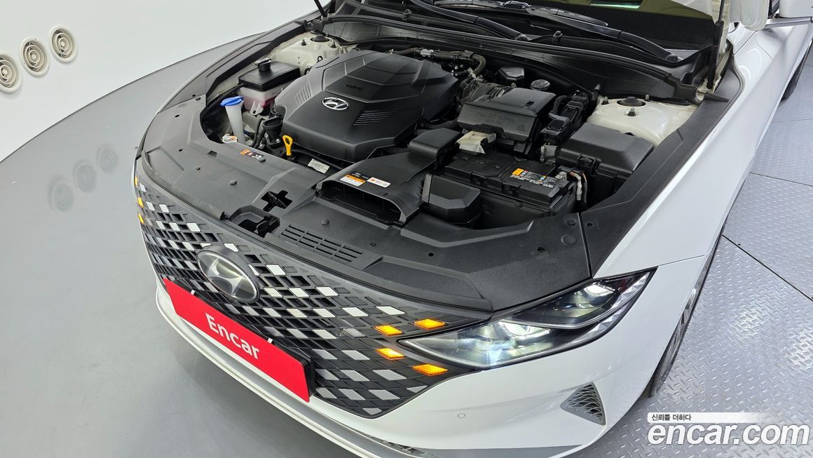 Hyundai Grandeur 2022