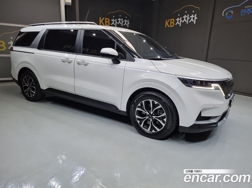 Kia Canival 2023