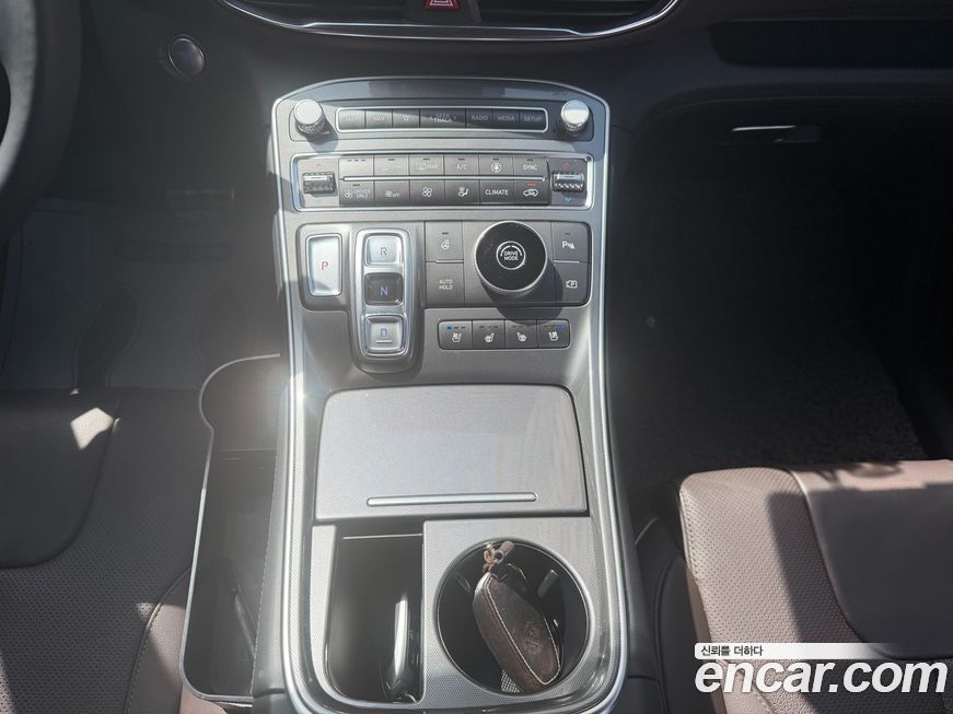 Hyundai Santafe 2022