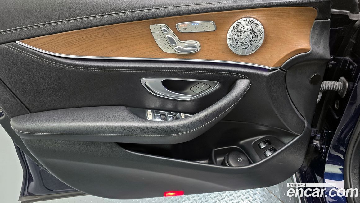 Mercedes-Benz E-Class 2020