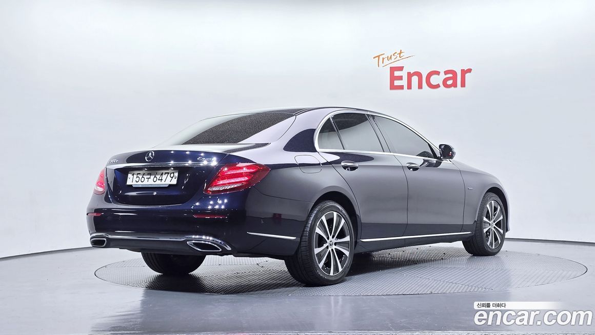Mercedes-Benz E-Class 2020