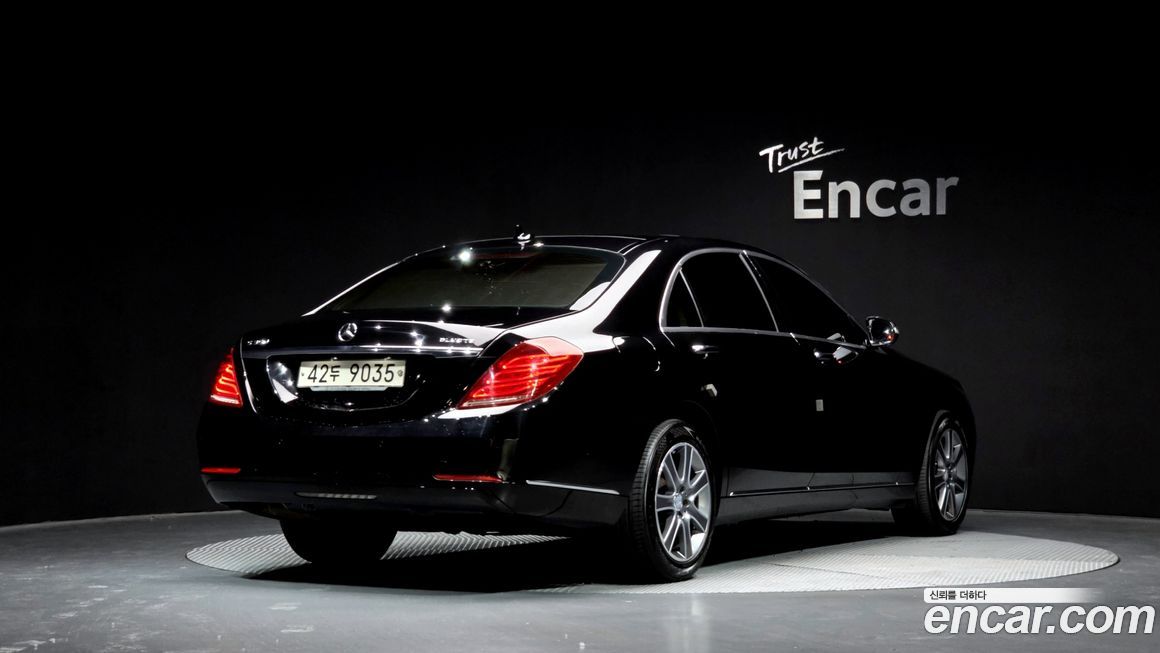 Mercedes-Benz S-Class 2015