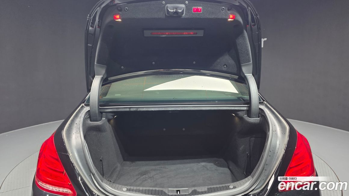 Mercedes-Benz S-Class 2015