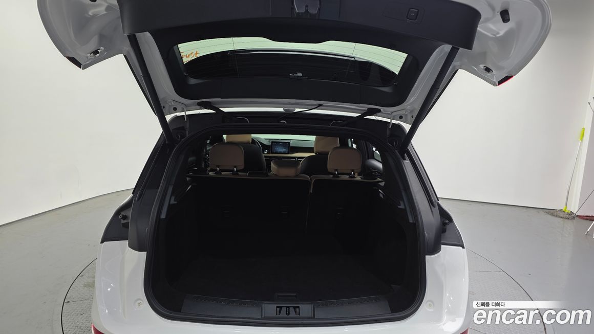 Lincoln Corsair 2022