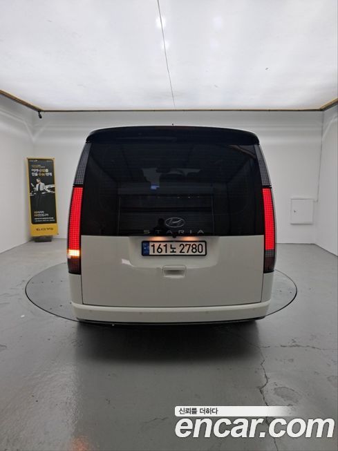 Hyundai Staria 2023