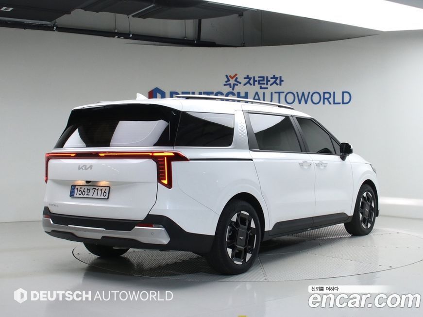 Kia Canival 2025