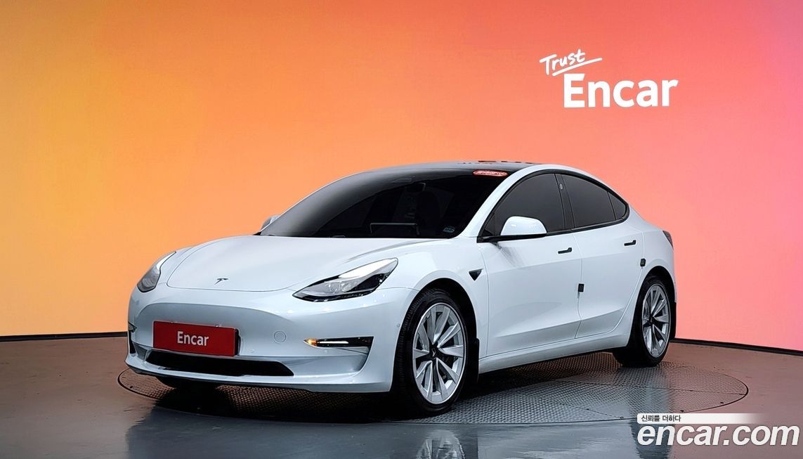 Tesla Model 3 2021