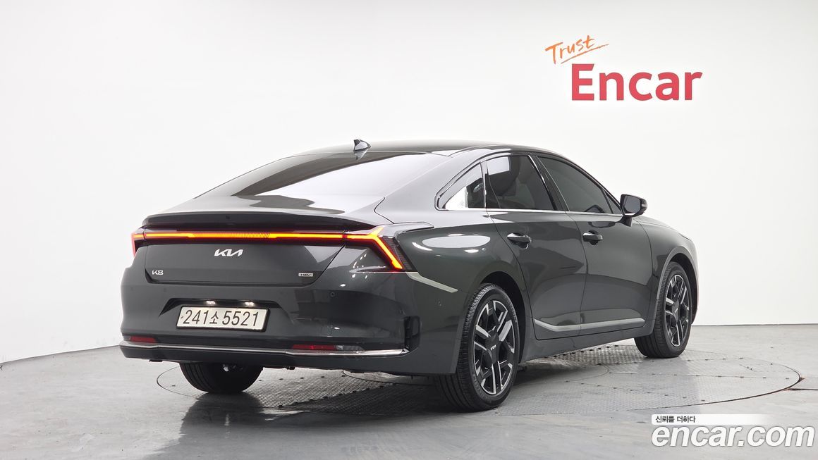 Kia K8 2025