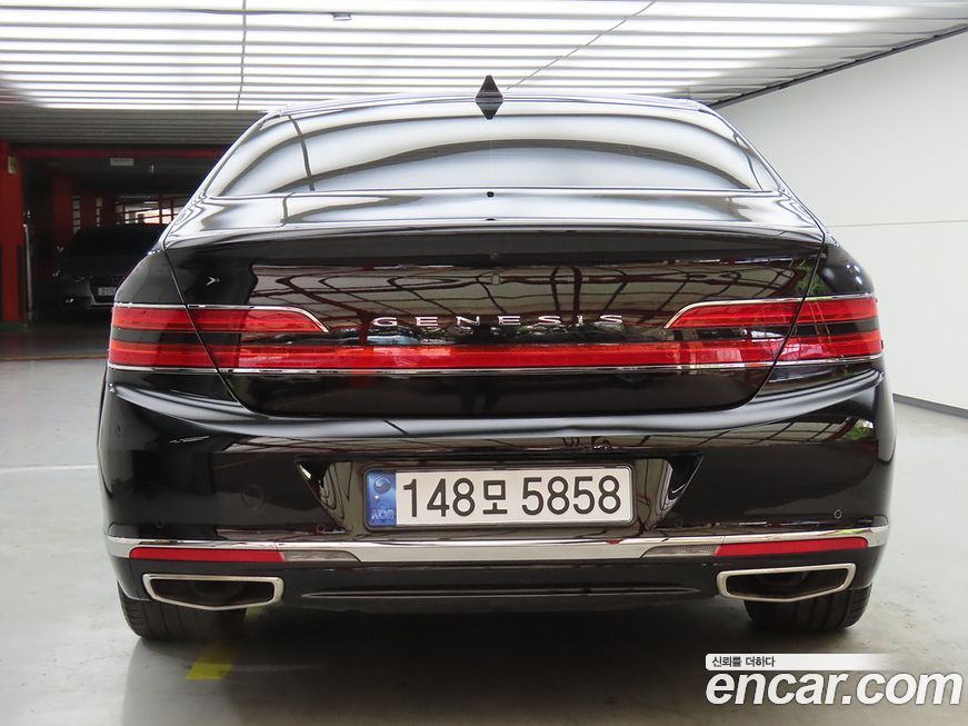 Genesis G90 2021