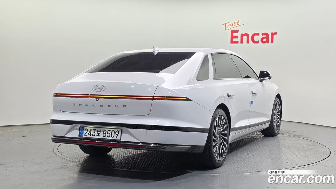Hyundai Grandeur 2023