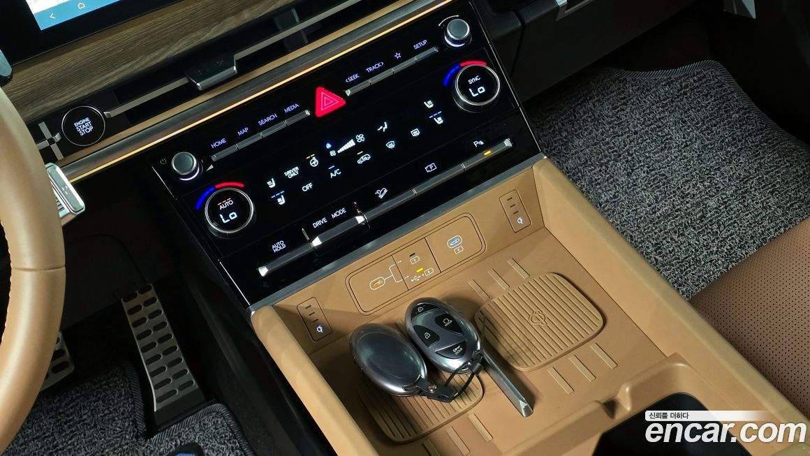 Hyundai Santafe 2025