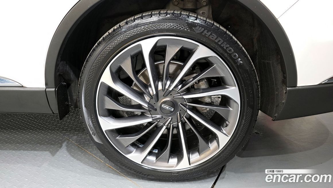 Lincoln Aviator 2021