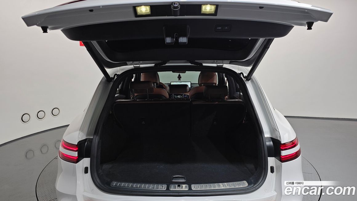 Genesis GV70 2024