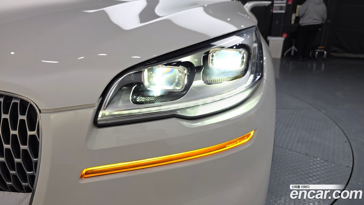 Lincoln Aviator 2021