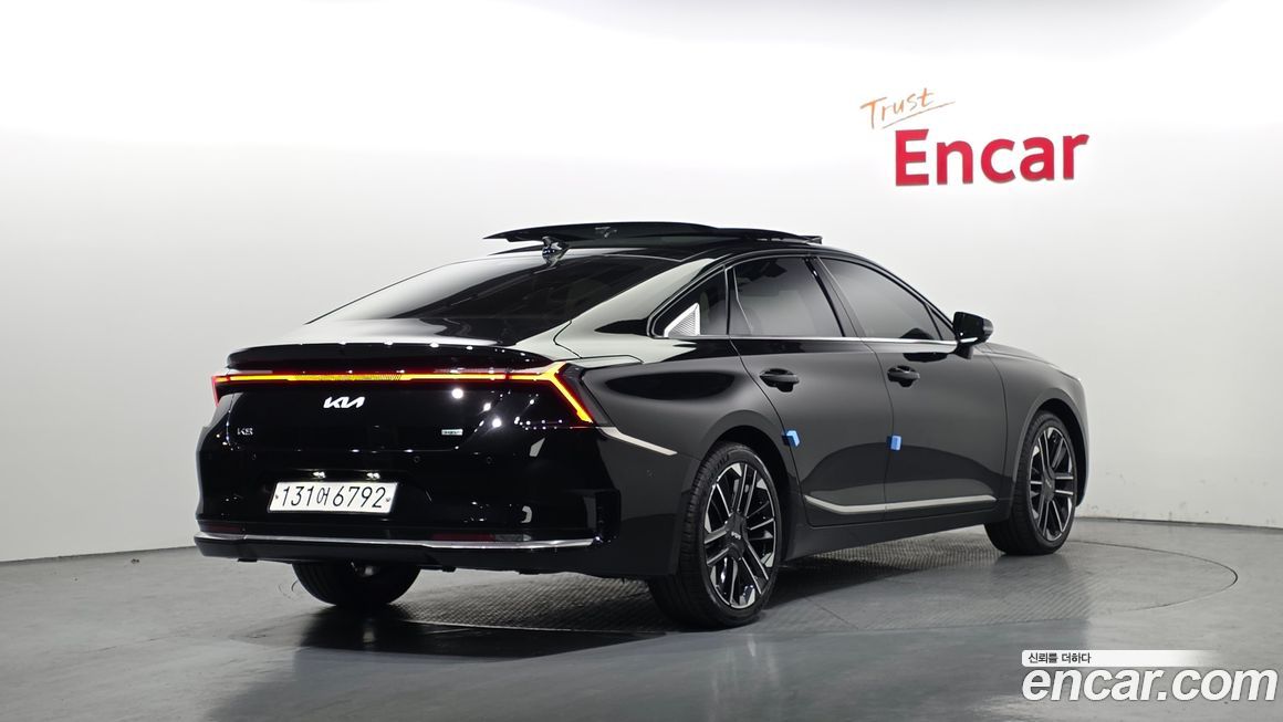 Kia K8 2025
