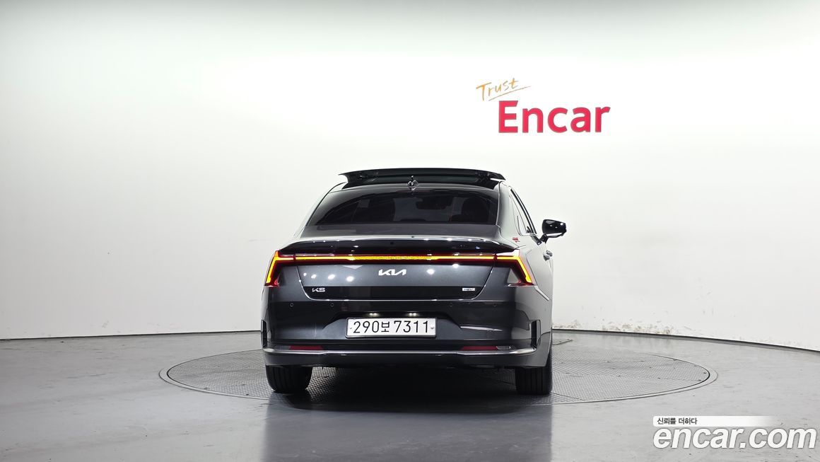 Kia K8 2025
