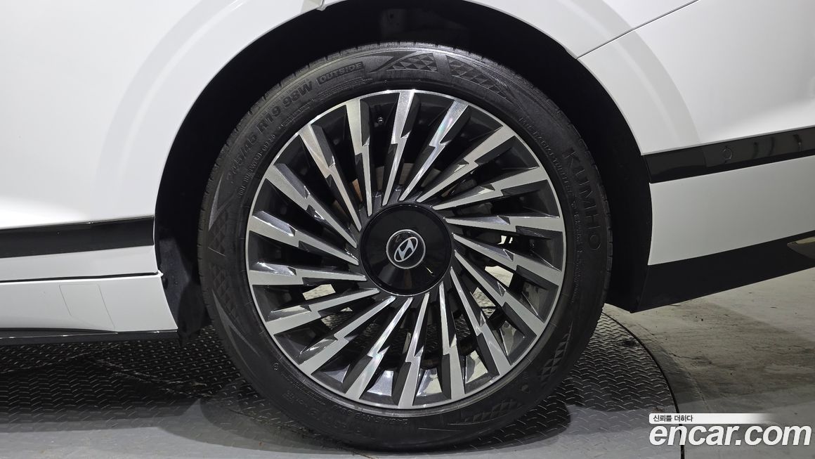 Hyundai Grandeur 2023