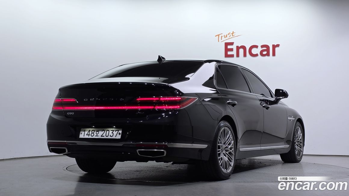Genesis G90 2021