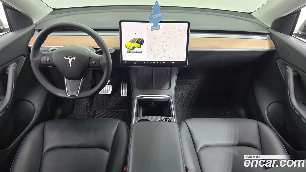 Tesla Model Y 2021