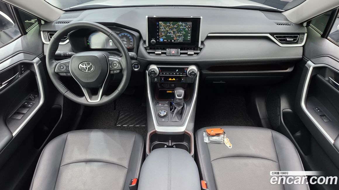 Toyota RAV4 2024