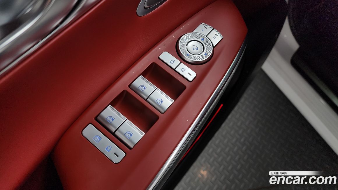Genesis GV70 2023