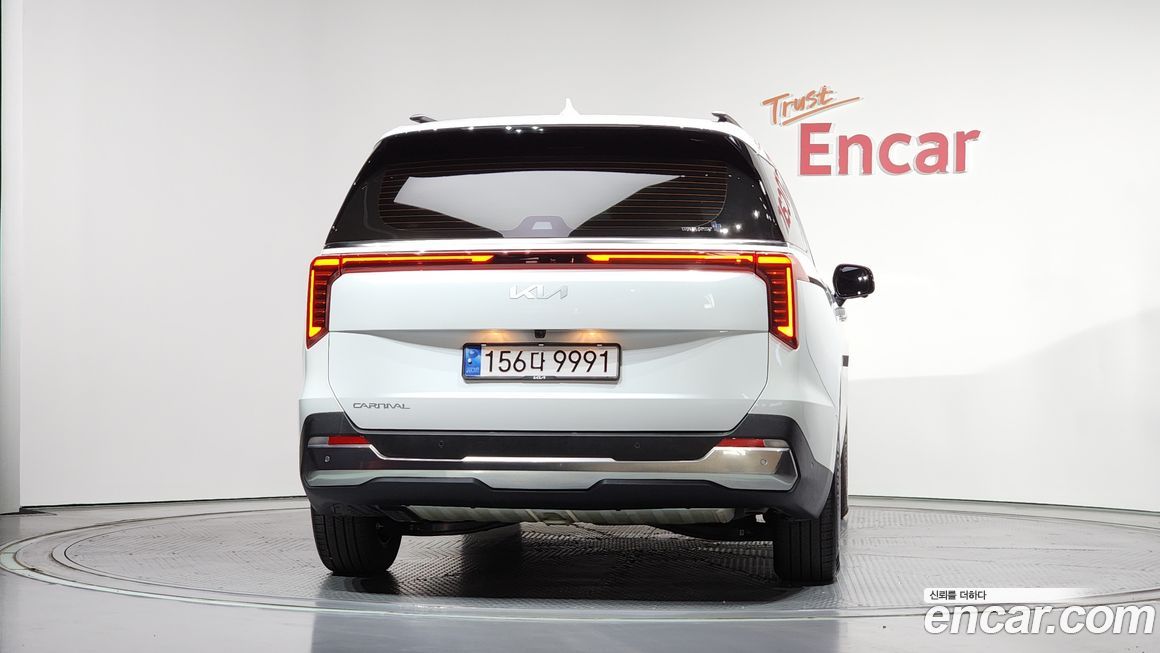 Kia Canival 2025