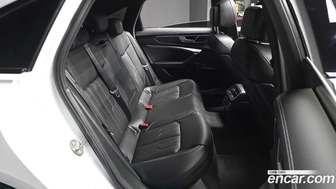 Audi A6 2025