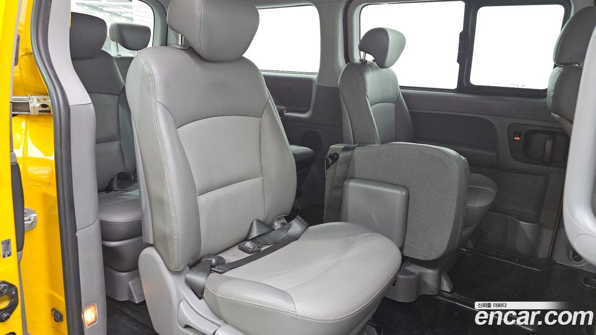 Hyundai Starex 2011