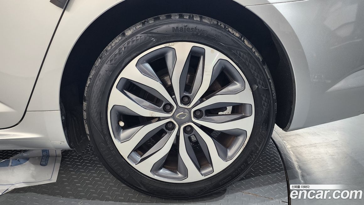 Renault-KoreaSamsung SM6 2017