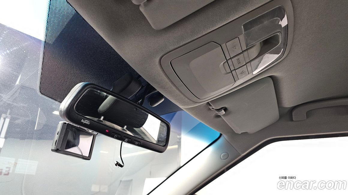 KG_Mobility_Ssangyong TIBOLI 2015