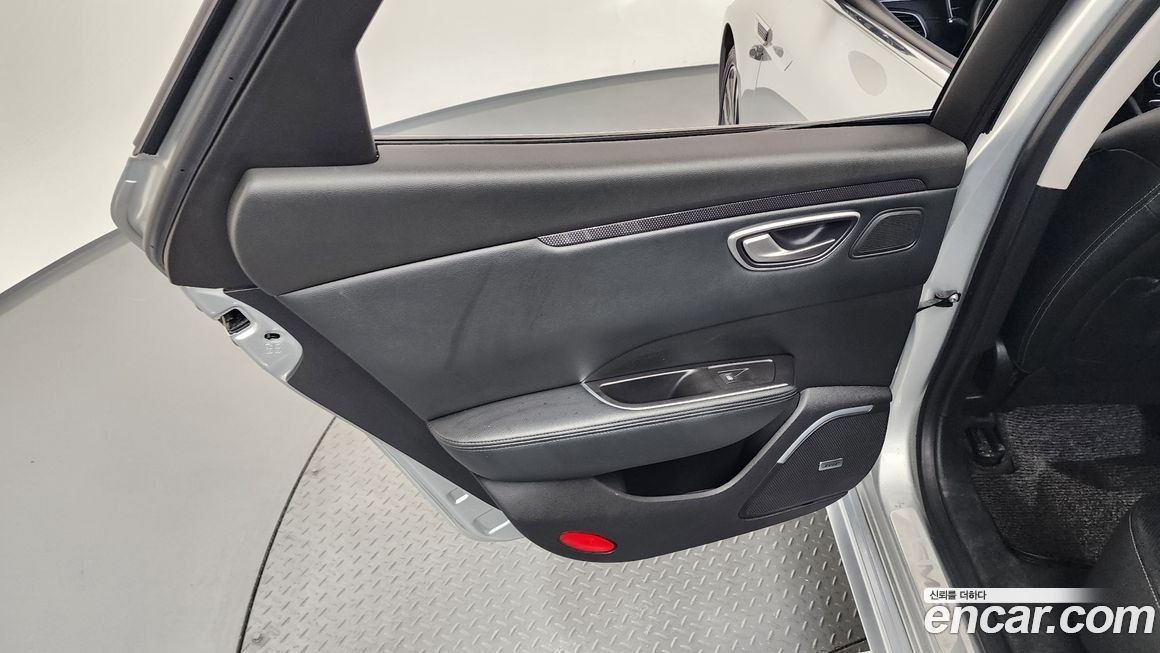 Renault-KoreaSamsung SM6 2017