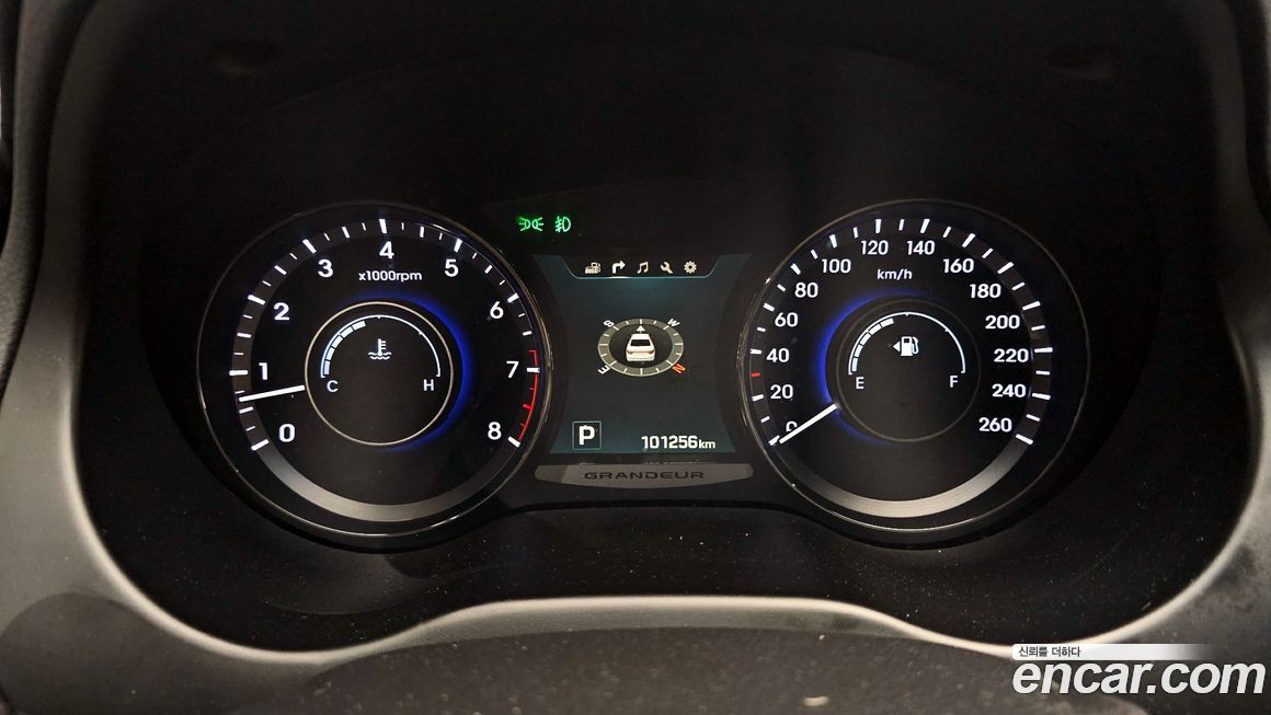 Hyundai Grandeur 2015