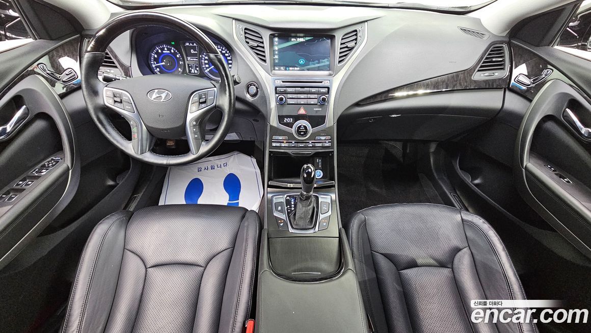 Hyundai Grandeur 2015