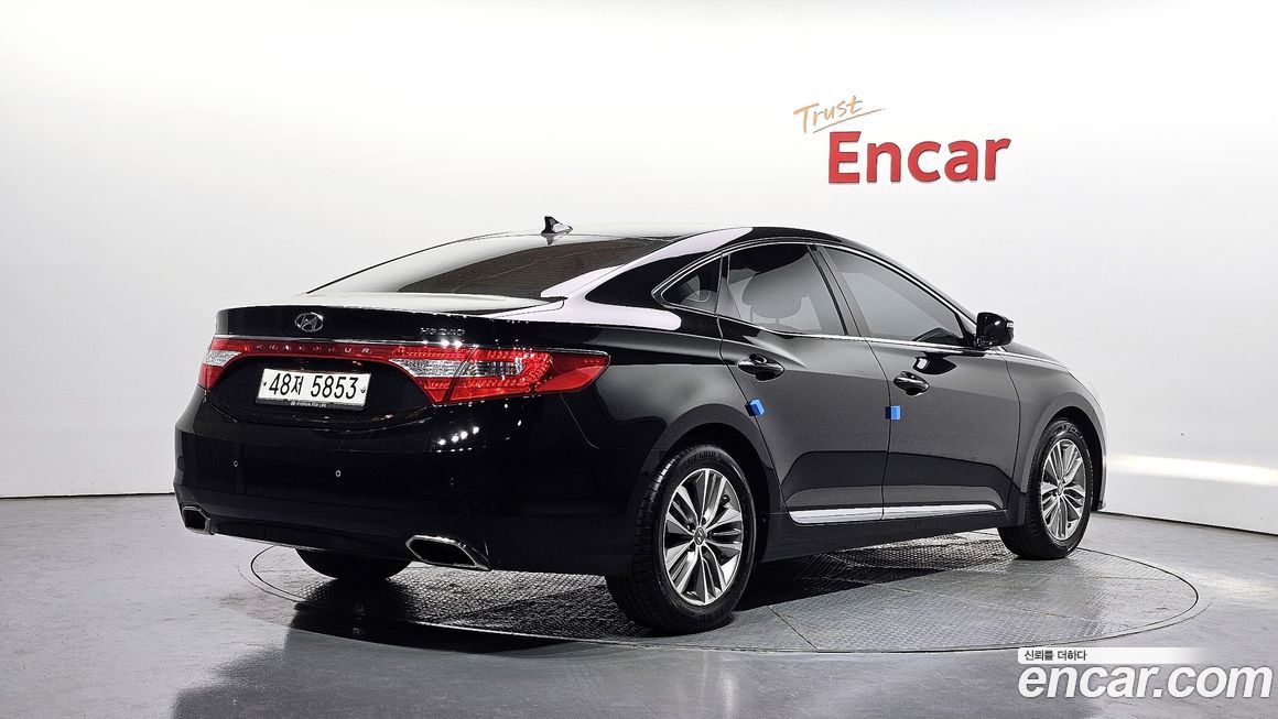 Hyundai Grandeur 2015