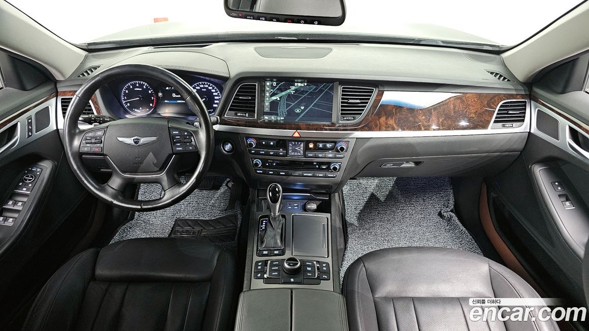 Hyundai Genesis 2016