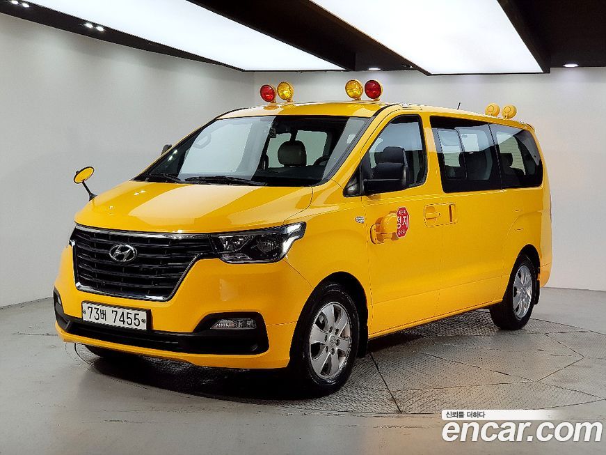 Hyundai Starex 2019