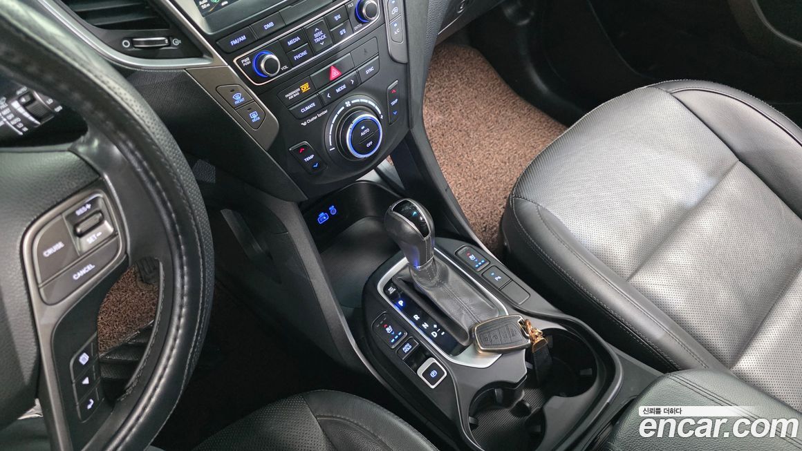 Hyundai Santafe 2016