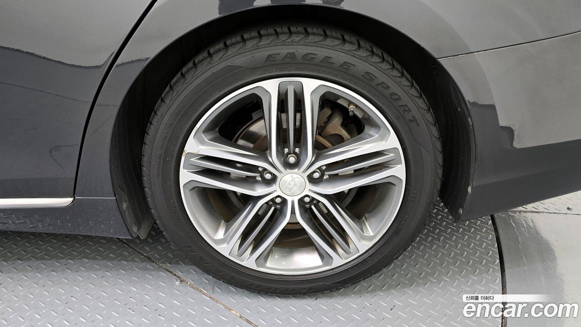 Hyundai Grandeur 2017