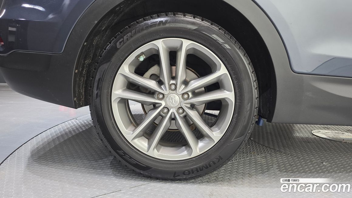 Hyundai Santafe 2016