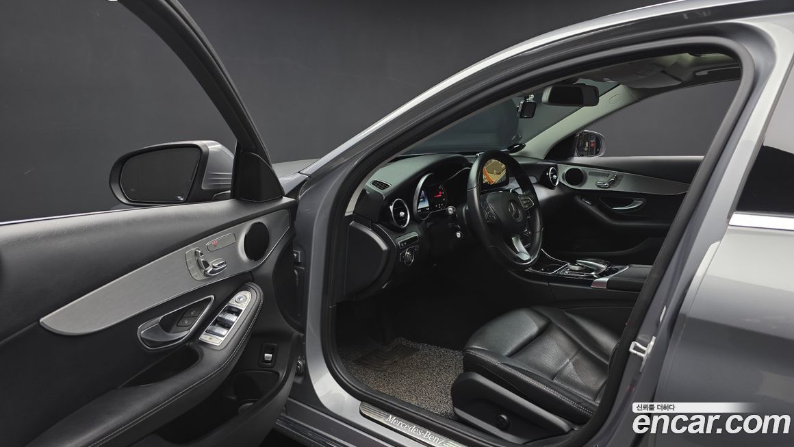 Mercedes-Benz C-Class 2016
