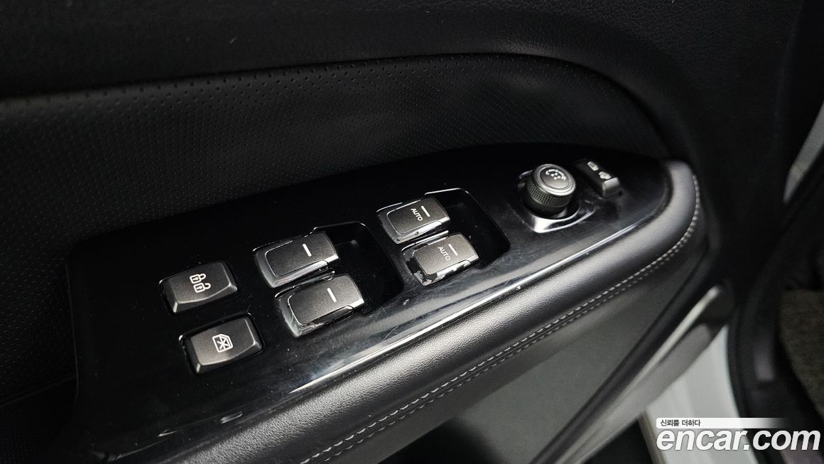 KG_Mobility_Ssangyong Rexton 2018