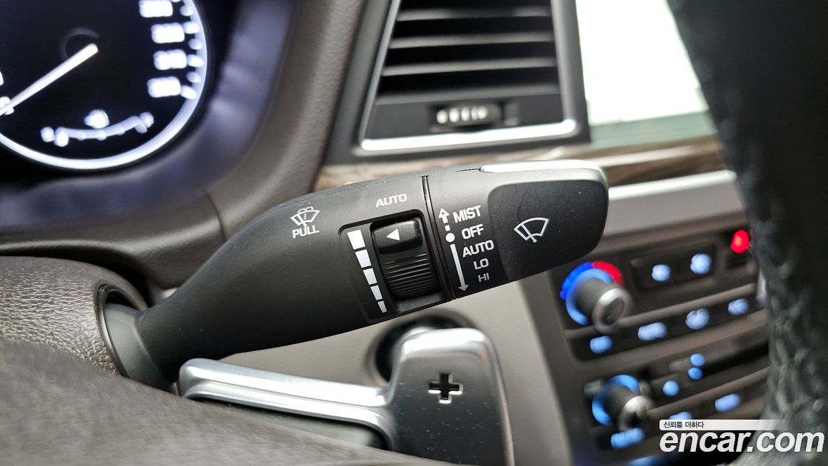 Hyundai Genesis 2014