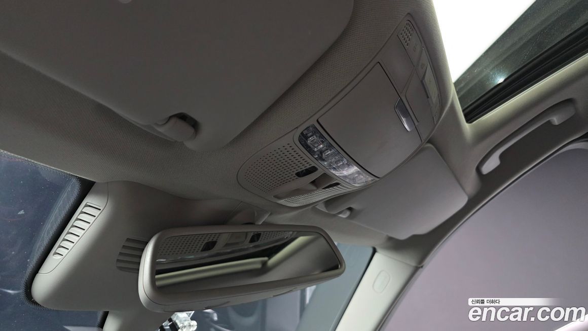 Mercedes-Benz C-Class 2016