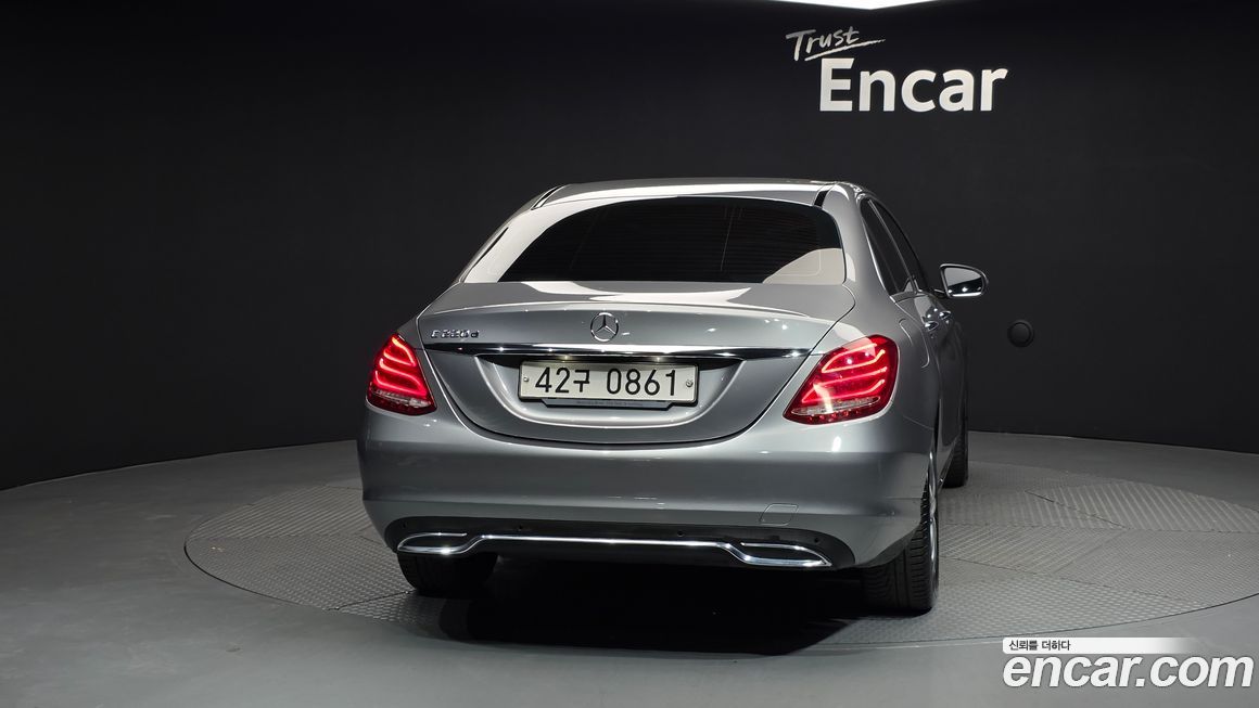 Mercedes-Benz C-Class 2016