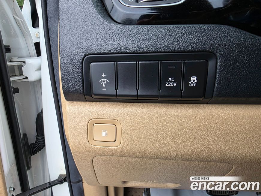 Kia Canival 2016