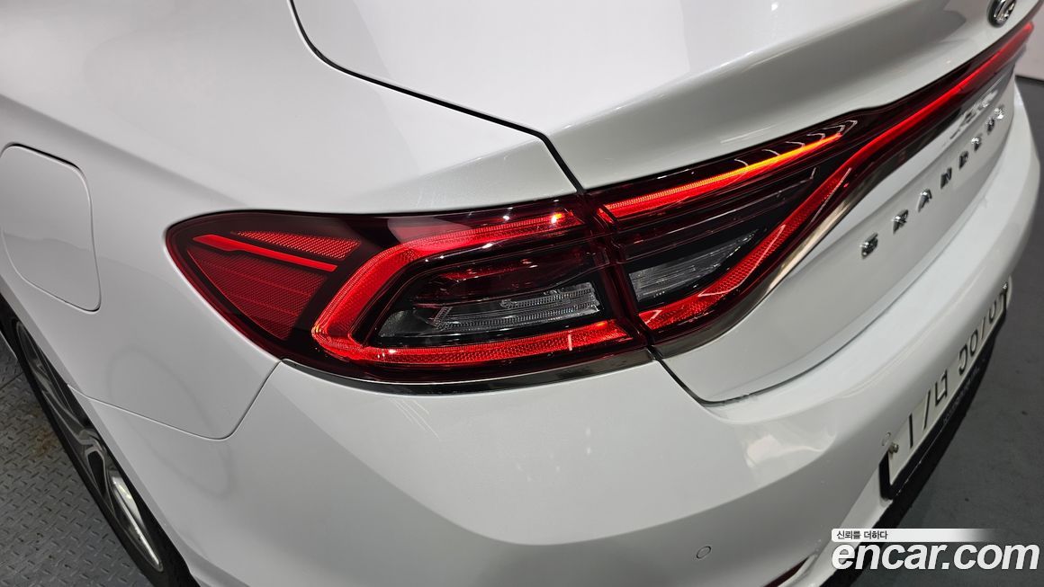 Hyundai Grandeur 2018